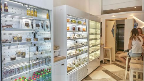 Vegan Nation, an animal-product-free cafe on Ermou street.